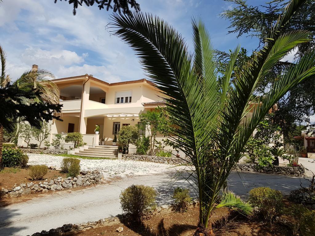 Villa Venus Woods Мартіна-Франка Екстер'єр фото